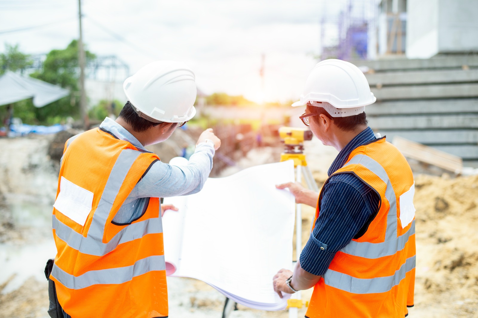 Bauplanung und Koordination auf einer Baustelle